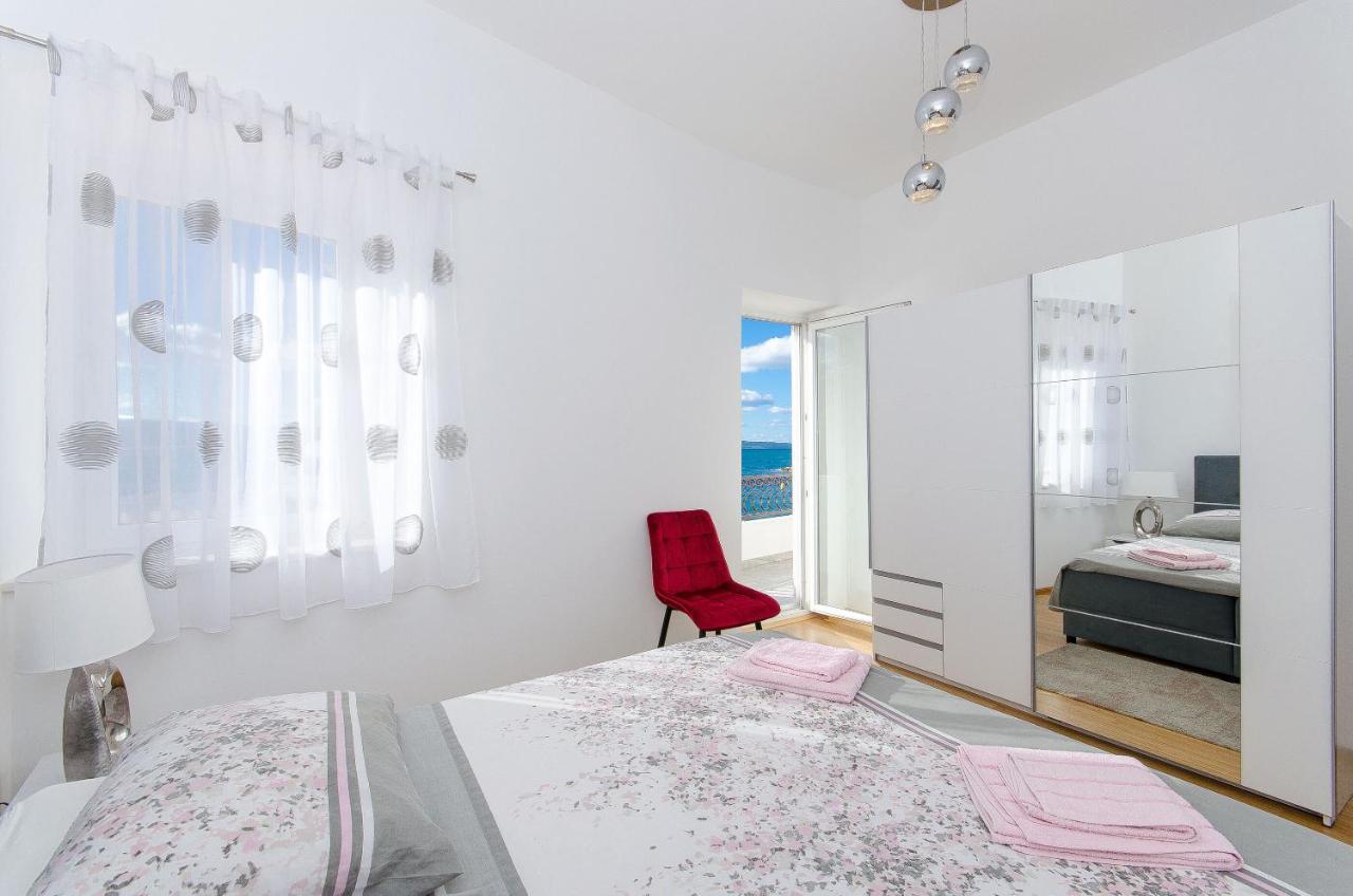 Apartments Bety ドゥギ・ラット エクステリア 写真