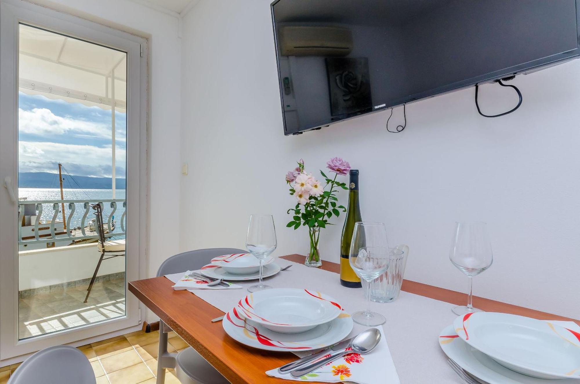 Apartments Bety ドゥギ・ラット エクステリア 写真