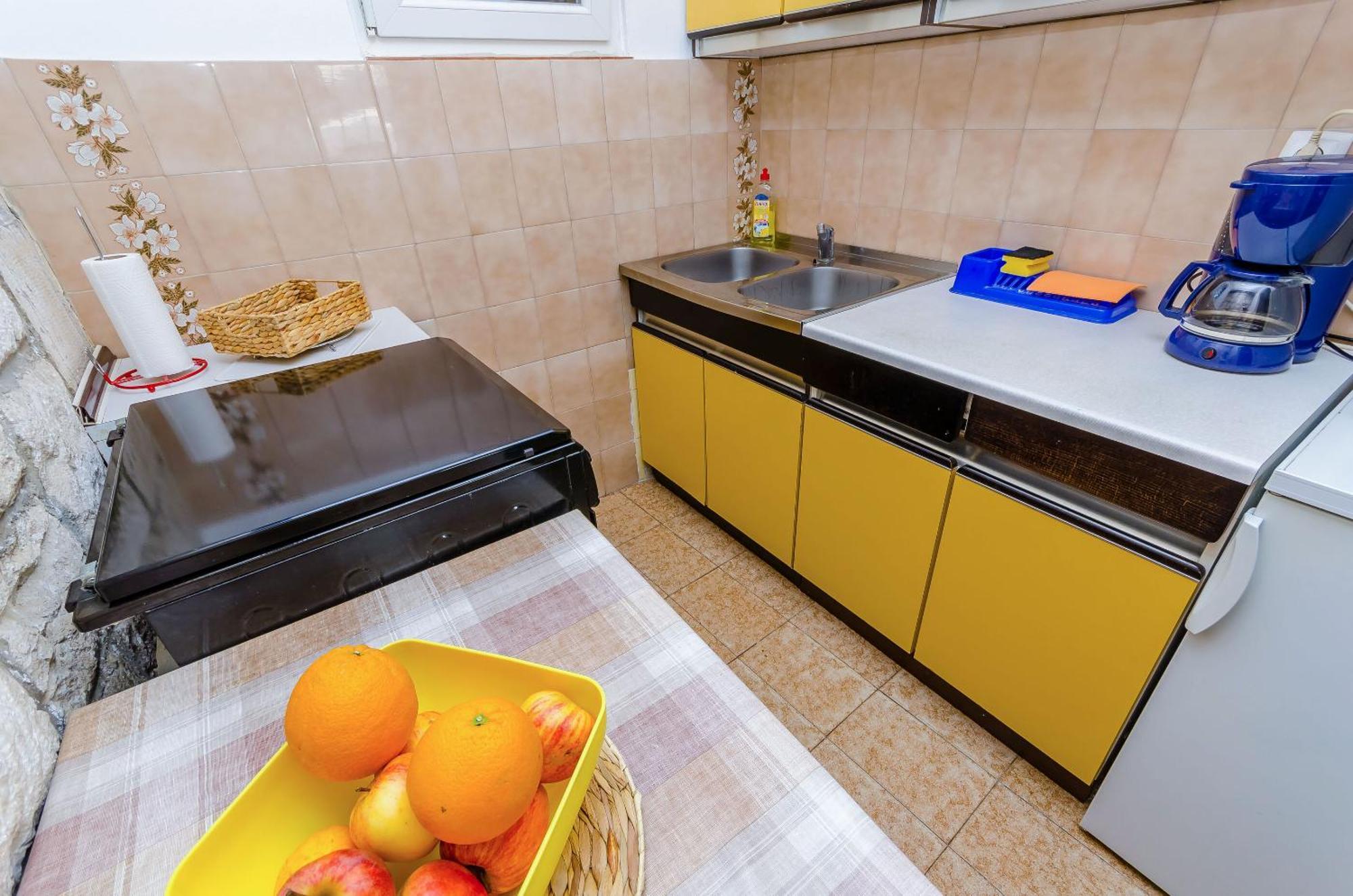 Apartments Bety ドゥギ・ラット エクステリア 写真